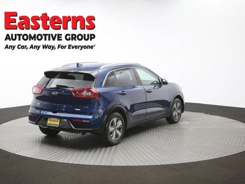 Used 2019 Kia Niro LX image 40