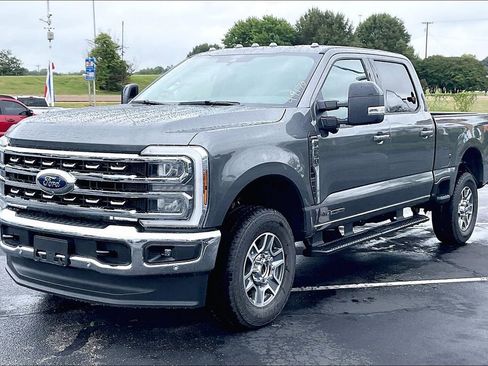 New 2026 Ford F250 Lariat w/ Lariat Premium Package image 2
