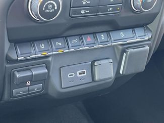 Used 2024 Chevrolet Silverado 2500 Custom w/ Custom Value Package video 5