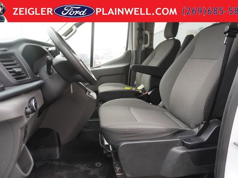 Used 2024 Ford Transit 350 XLT RWD image 17