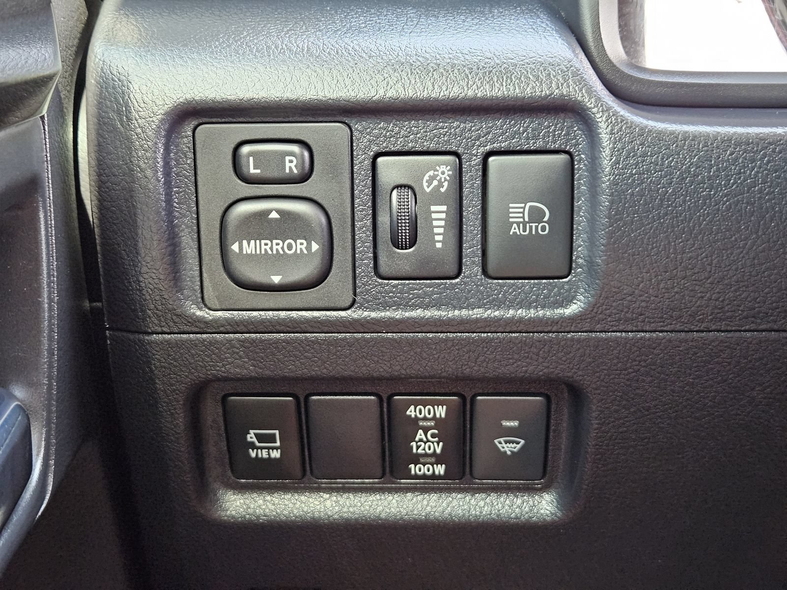 Used 2023 Toyota 4Runner TRD Off-Road Premium w/ Off Road Premium Plus Package AWD/4WD image 26