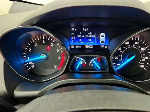 Used 2017 Ford Escape SE AWD/4WD image 14