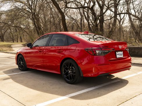 Used 2026 Honda Civic Sport image 7