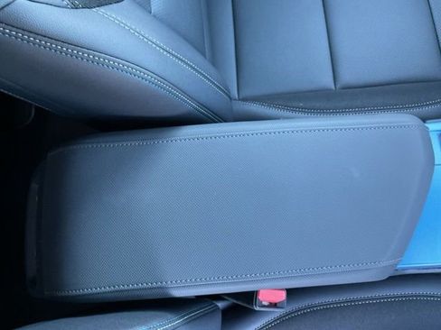 New 2026 Chevrolet Equinox EV LT image 17