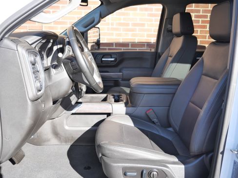 Used 2023 Chevrolet Silverado 2500 LTZ w/ LTZ Convenience Package image 6