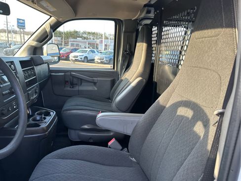 Certified 2024 Chevrolet Express 2500 w/ Driver Convenience Package image 8