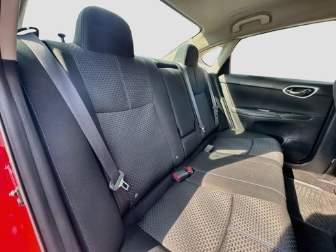 Used 2019 Nissan Sentra SR FWD image 25
