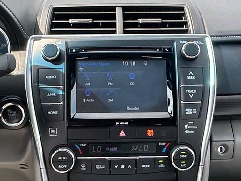 Used 2017 Toyota Camry XLE FWD image 47
