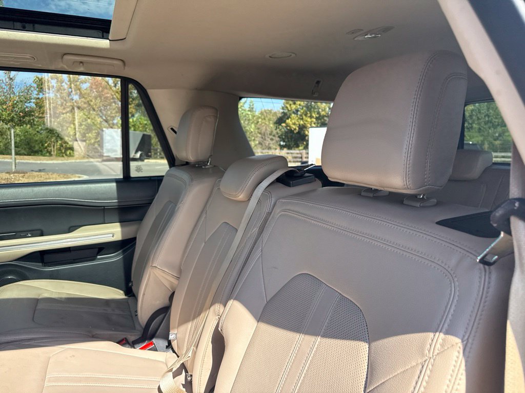 Used 2023 Ford Expedition Max Limited AWD/4WD image 22