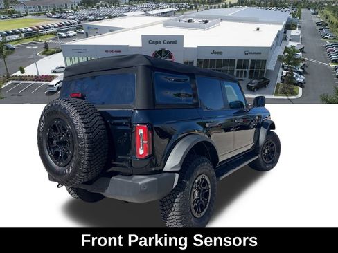 Used 2023 Ford Bronco Wildtrak image 10