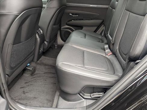 Certified 2024 Hyundai Tucson Limited image 16