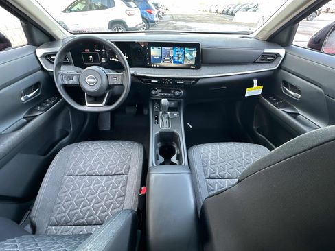 New 2026 Nissan Kicks SV w/ Cold Weather Package AWD/4WD image 29