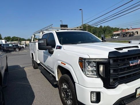 Used 2021 GMC Sierra 3500 SLE w/ SLE Convenience Package AWD/4WD image 2