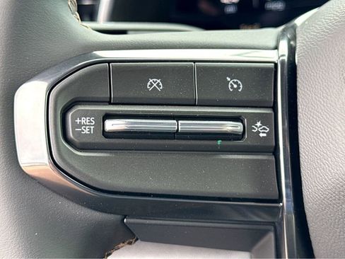 New 2026 GMC Canyon AT4 image 16