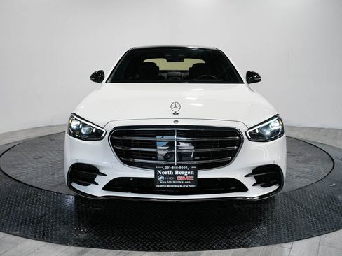 Used 2023 Mercedes-Benz S 500 4MATIC w/ AMG Line image 2