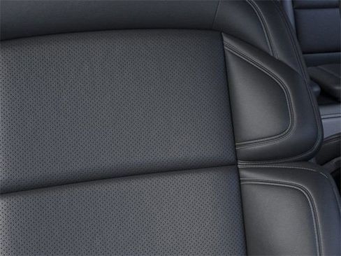 New 2025 Lincoln Navigator Reserve w/ Jet Appearance Package image 16