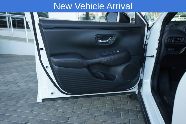 Used 2025 Honda HR-V Sport image 13