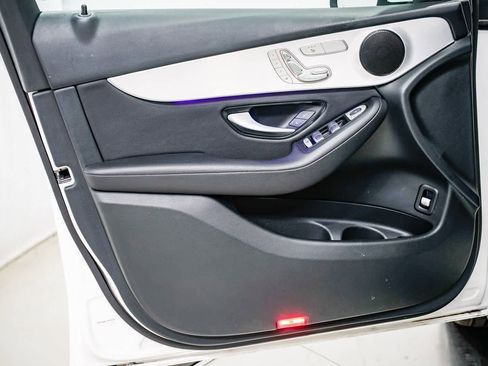 Used 2022 Mercedes-Benz GLC 300 image 18