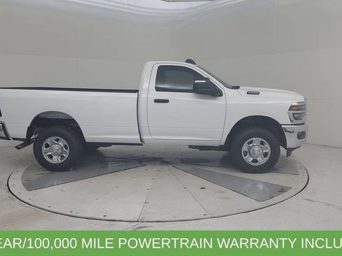New 2026 RAM 2500 Tradesman w/ Chrome Appearance Group AWD/4WD image 17