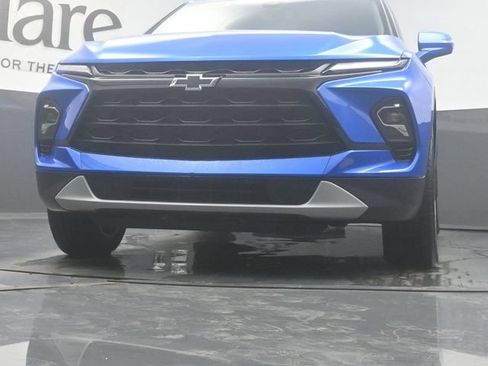 Used 2024 Chevrolet Blazer LT w/ LPO, Black Grille Bar Package FWD image 56