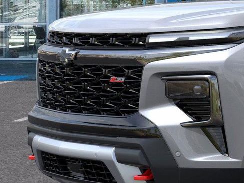 New 2026 Chevrolet Traverse Z71 w/ Enhanced Driving Package image 13