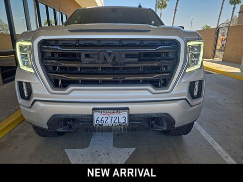 Used 2022 GMC Sierra 1500 Elevation w/ Preferred Package image 3