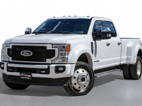 Used 2022 Ford F450 Lariat w/ Chrome Package image 5