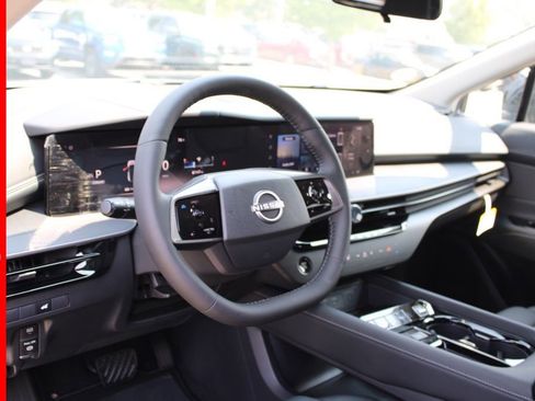 New 2025 Nissan Murano SV w/ Cargo Package image 12