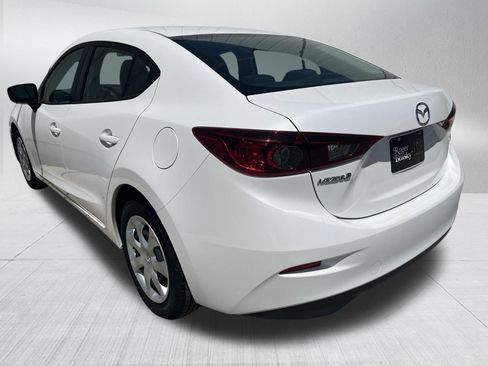 Used 2016 MAZDA MAZDA3 i Sport FWD image 6