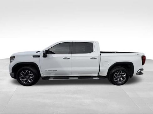 Used 2023 GMC Sierra 1500 SLT w/ SLT Premium Plus Package AWD/4WD image 12