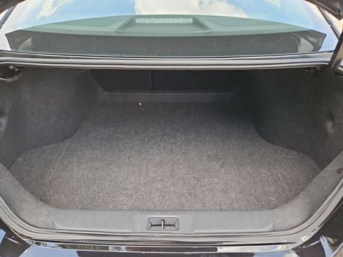 Used 2025 Nissan Sentra SV FWD image 29