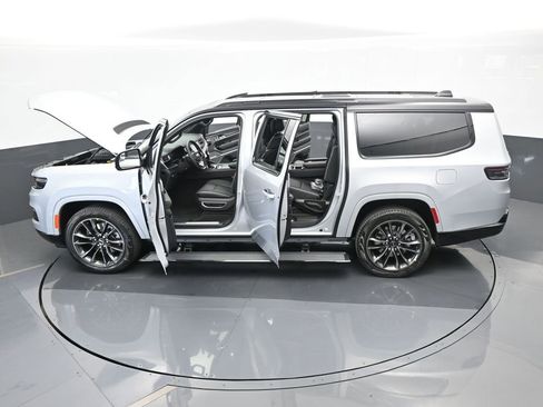 Used 2024 Jeep Grand Wagoneer L Series II w/ Quick Order Packagew 28T image 64