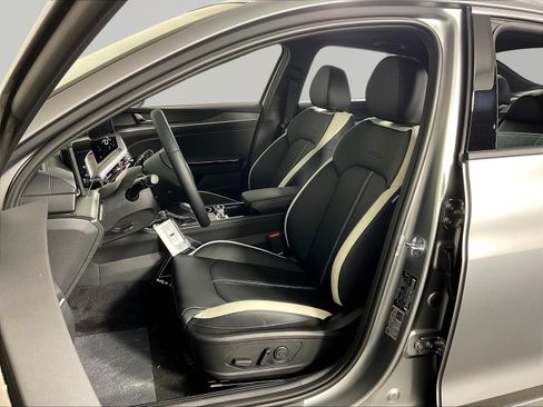 New 2026 Kia K5 GT-Line w/ GT-Line Premium Package AWD/4WD image 17