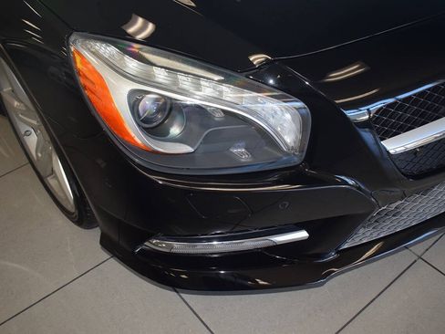 Used 2013 Mercedes-Benz SL 550 image 29