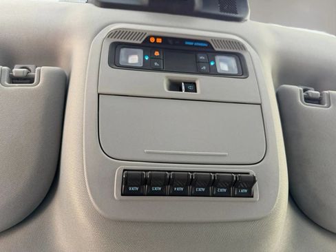 Used 2023 Ford F250 XL w/ XL Driver Assist Package AWD/4WD image 29