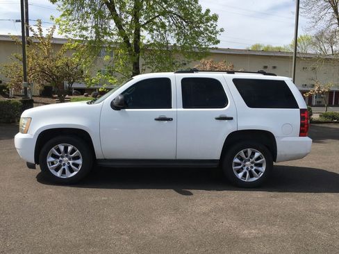Used 2008 Chevrolet Tahoe LS w/ Skid Plate Package image 3