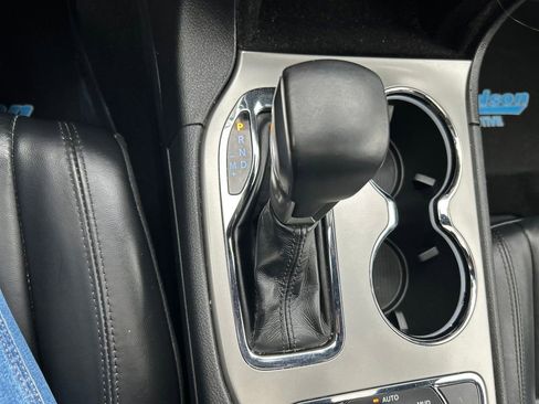 Used 2019 Jeep Grand Cherokee Limited w/ Trailer Tow Group IV image 30