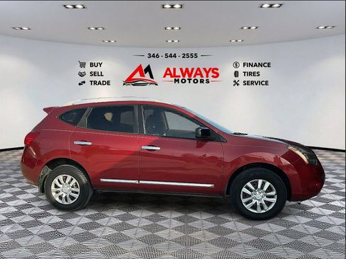 Used 2015 Nissan Rogue S w/ Convenience Package FWD image 4
