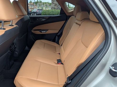 Used 2026 Lexus NX 350h 350h Premium image 6