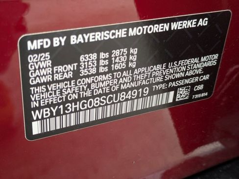 Used 2025 BMW i5 xDrive40 w/ Executive Package image 16