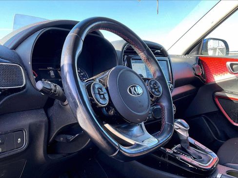Used 2021 Kia Soul Turbo image 6