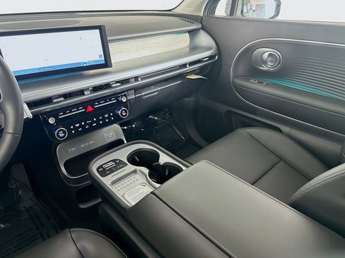 New 2026 Hyundai Ioniq 9 SEL image 23