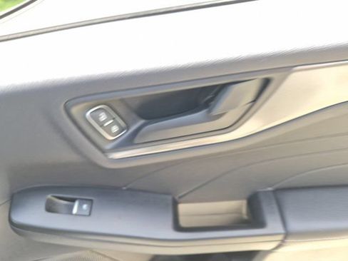 Used 2025 Ford Escape Active AWD/4WD image 33