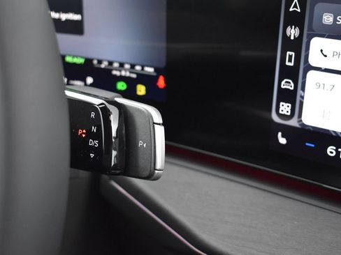 New 2026 Audi Q3 quattro 2.0T AWD/4WD image 17