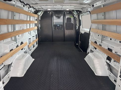 Used 2024 Ford Transit 250 Low Roof AWD w/ Exterior Upgrade Package image 6