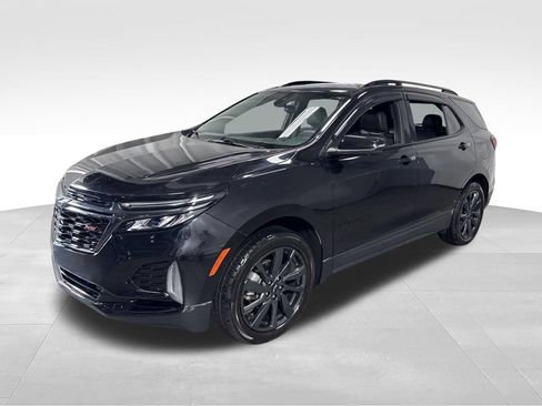 Used 2023 Chevrolet Equinox RS w/ RS Leather Package AWD/4WD image 4