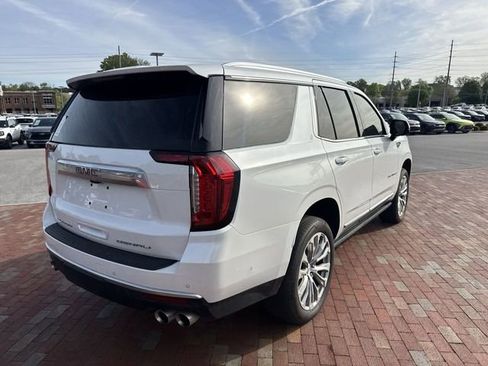 Used 2024 GMC Yukon Denali w/ Denali Reserve Package image 14