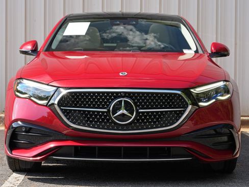 Used 2026 Mercedes-Benz E 350 Sedan image 7