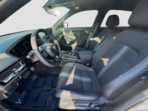 Certified 2024 Honda Civic Sport image 18