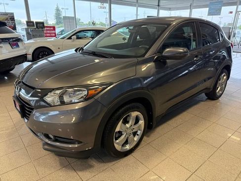 Used 2016 Honda HR-V EX image 6